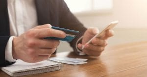 The Pros and Cons of Credit Cards - Featured Image