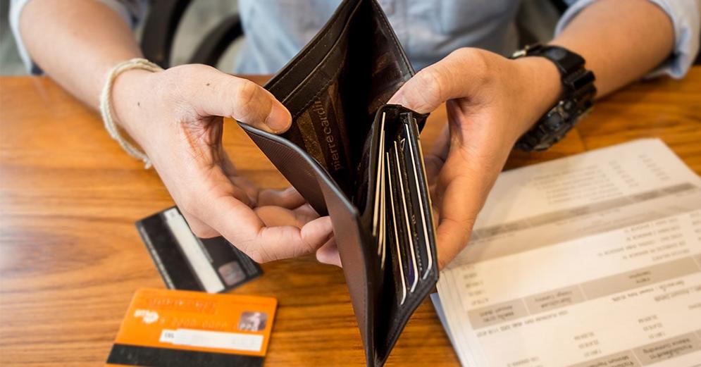 Credit card crackdown: ASIC step in to help Aussies with debt